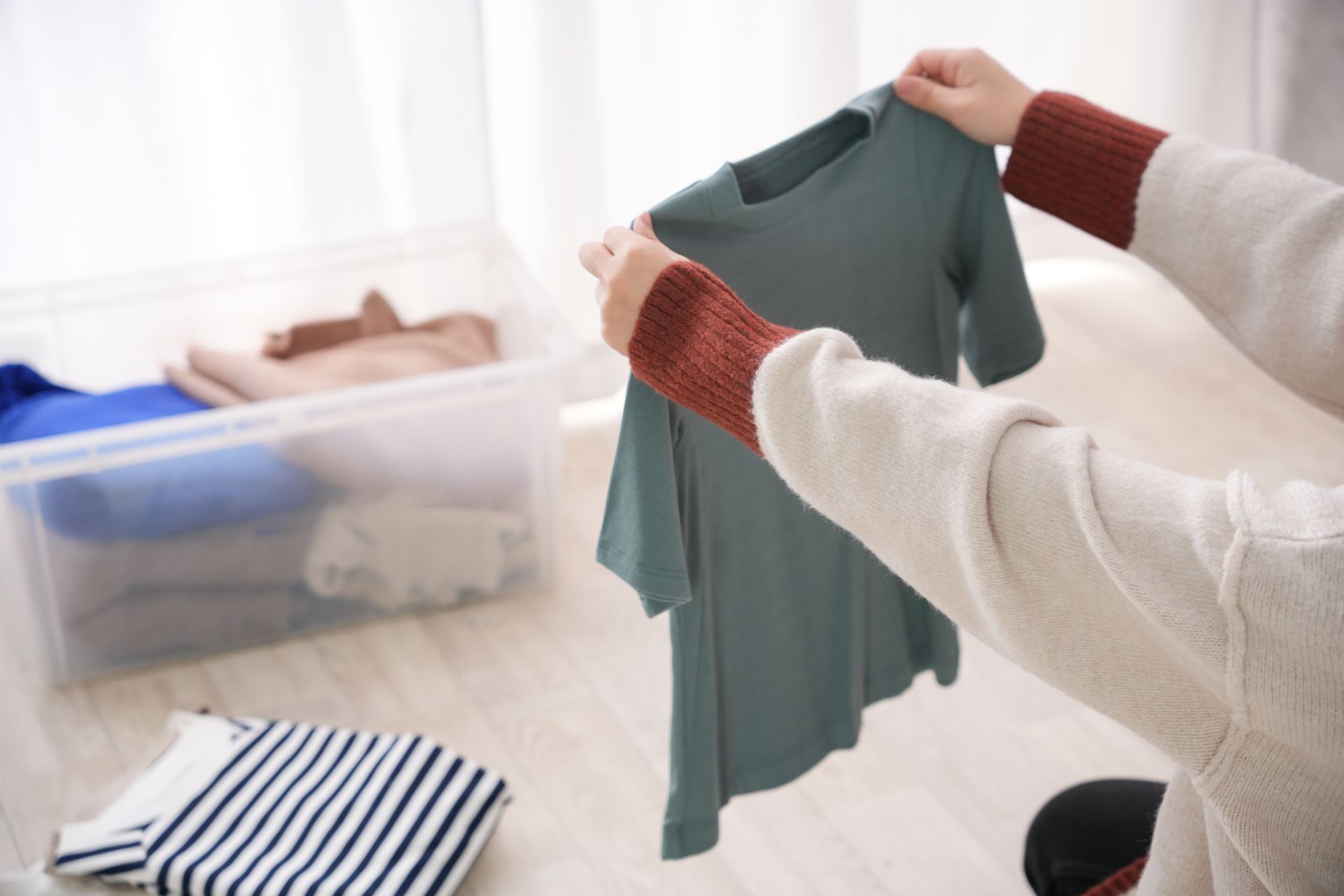 decluttering-start-guide01