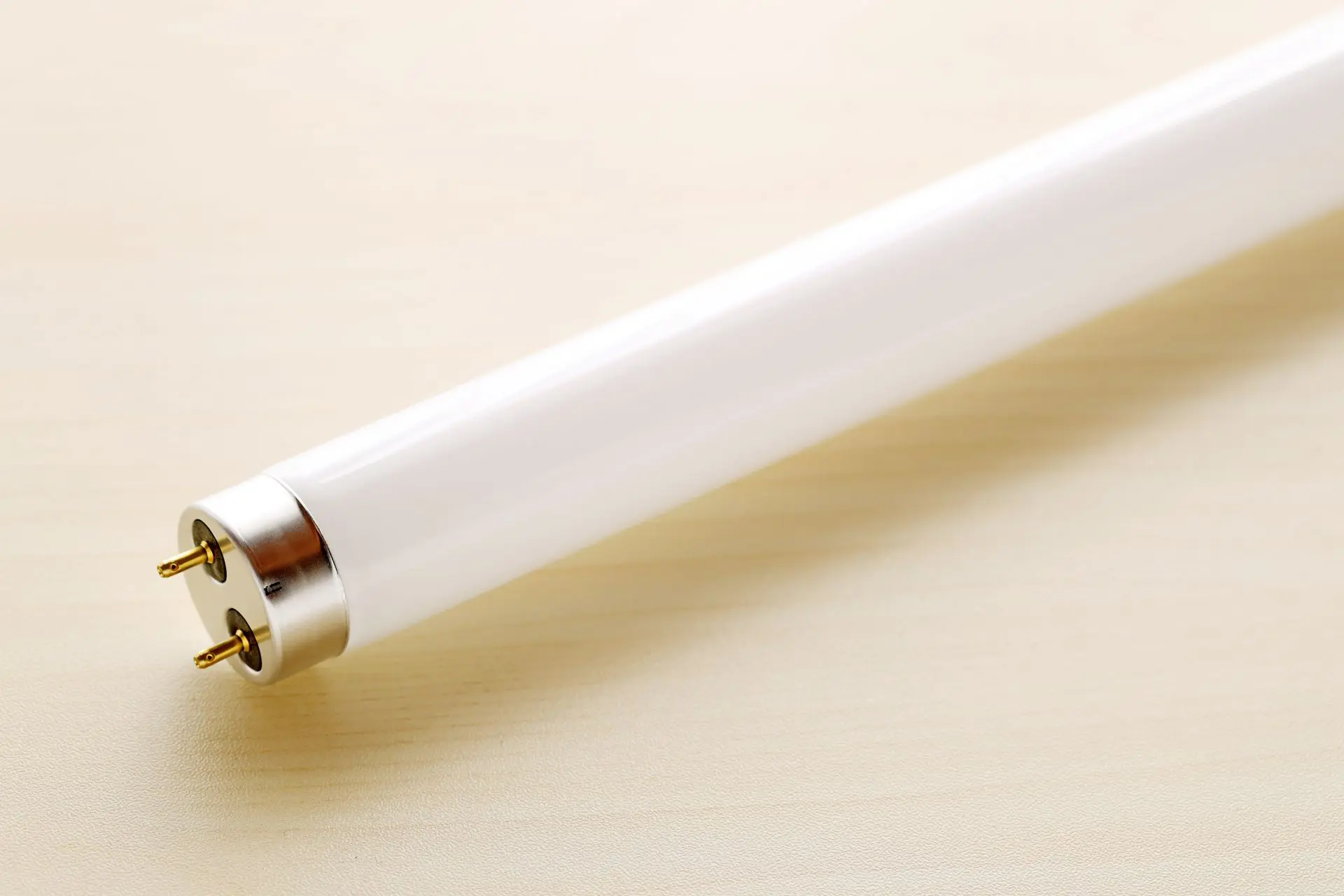 fluorescent-lamp-ban-led-guide02