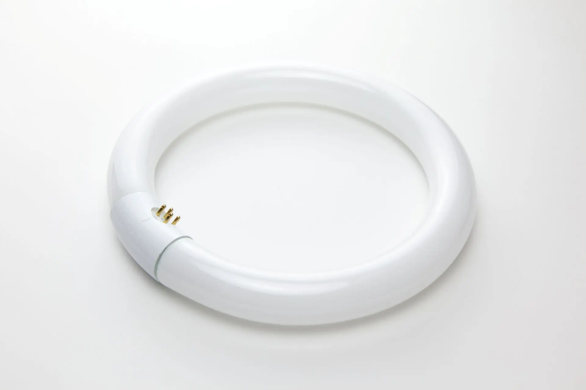 fluorescent-lamp-ban-led-guide03