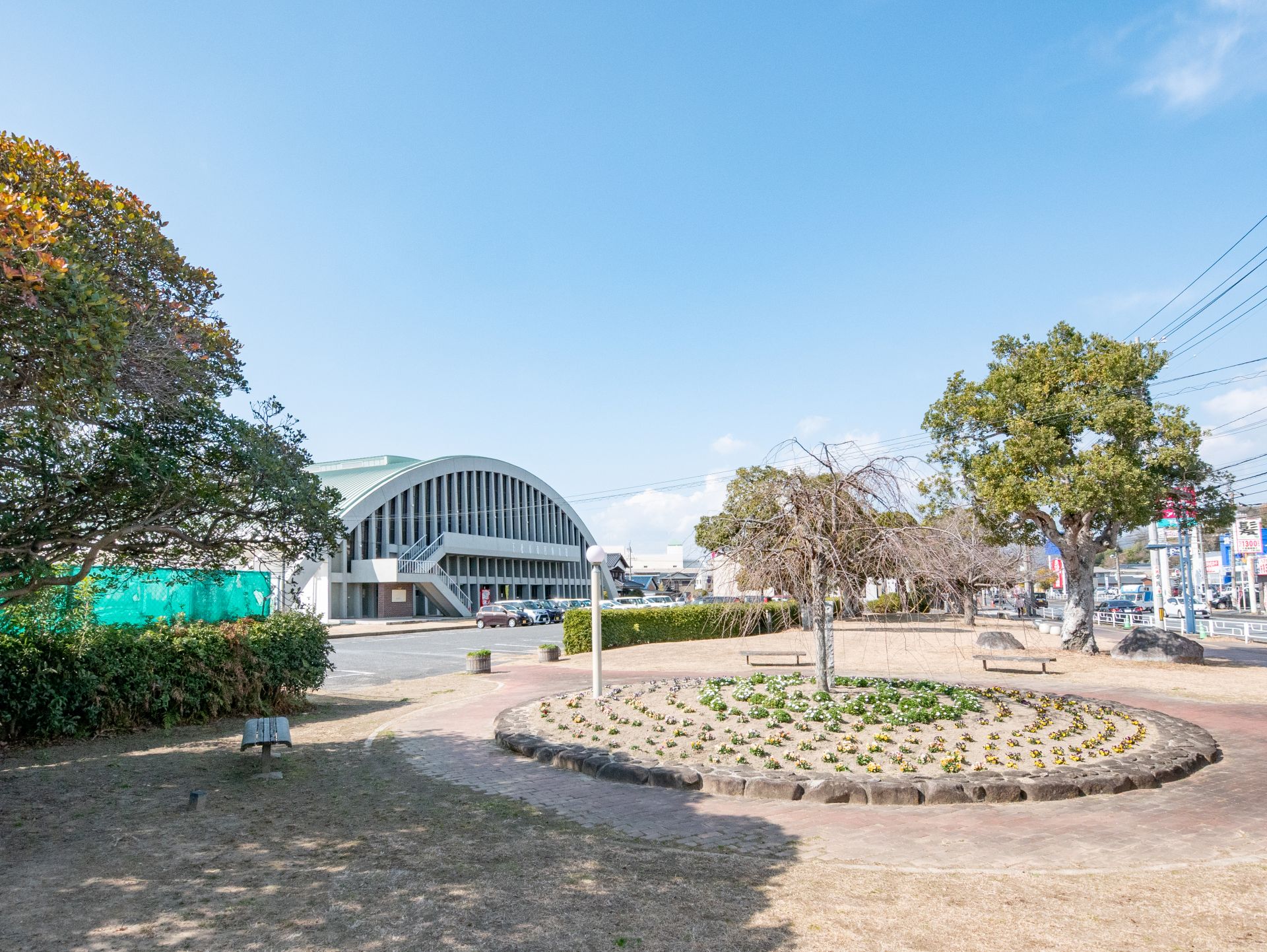 下松市民体育館の外観