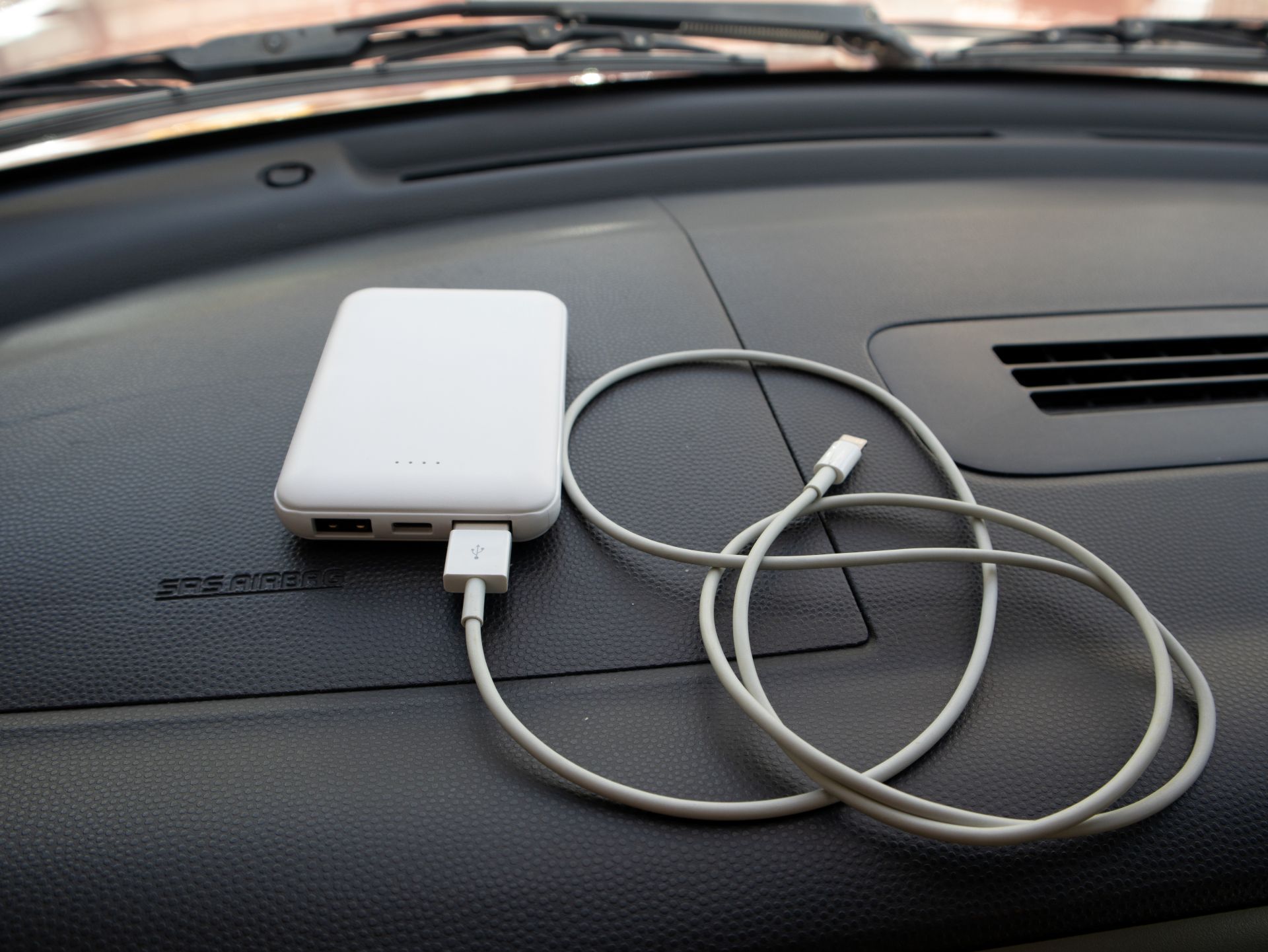rechargeable-device-fire-prevention01